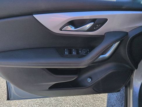 Used 2023 Chevrolet Blazer LT w/ Convenience Package FWD image 12