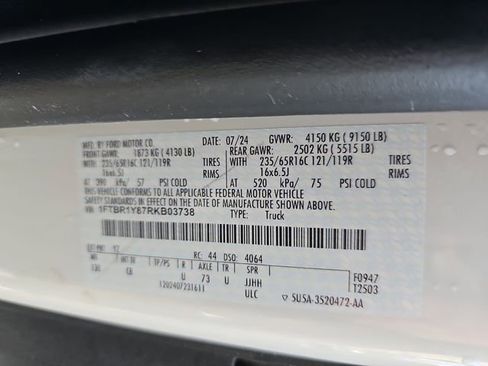 Used 2024 Ford Transit 250 Low Roof w/ Exterior Upgrade Package image 33