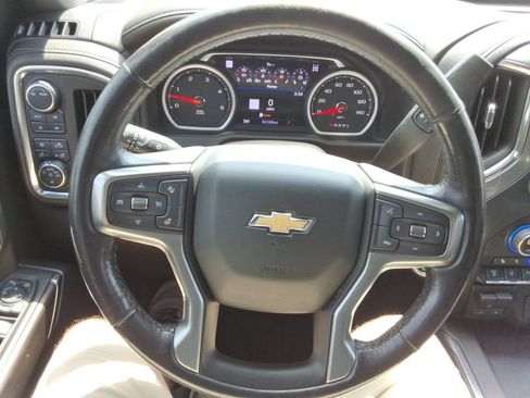 Used 2022 Chevrolet Silverado 2500 LTZ w/ LTZ Premium Package AWD/4WD image 13