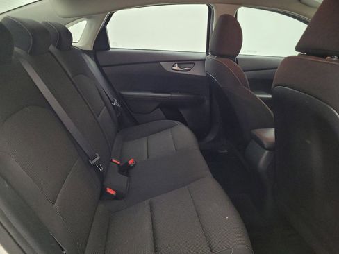 Used 2020 Kia Forte LXS FWD image 19