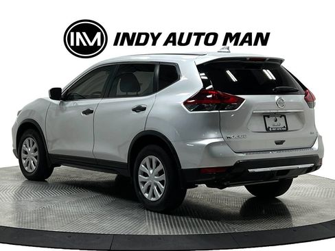 Used 2018 Nissan Rogue S AWD/4WD image 6