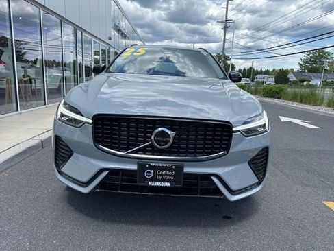 Certified 2025 Volvo XC60 B5 Plus AWD/4WD image 7