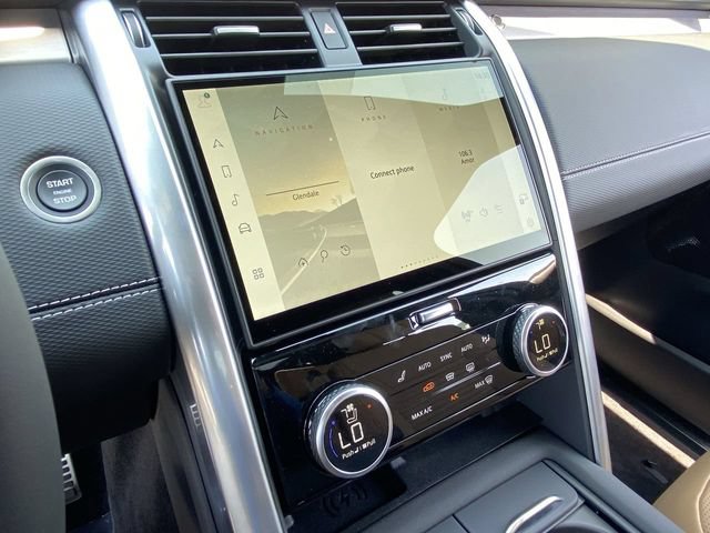 New 2025 Land Rover Discovery Dynamic SE AWD/4WD image 8