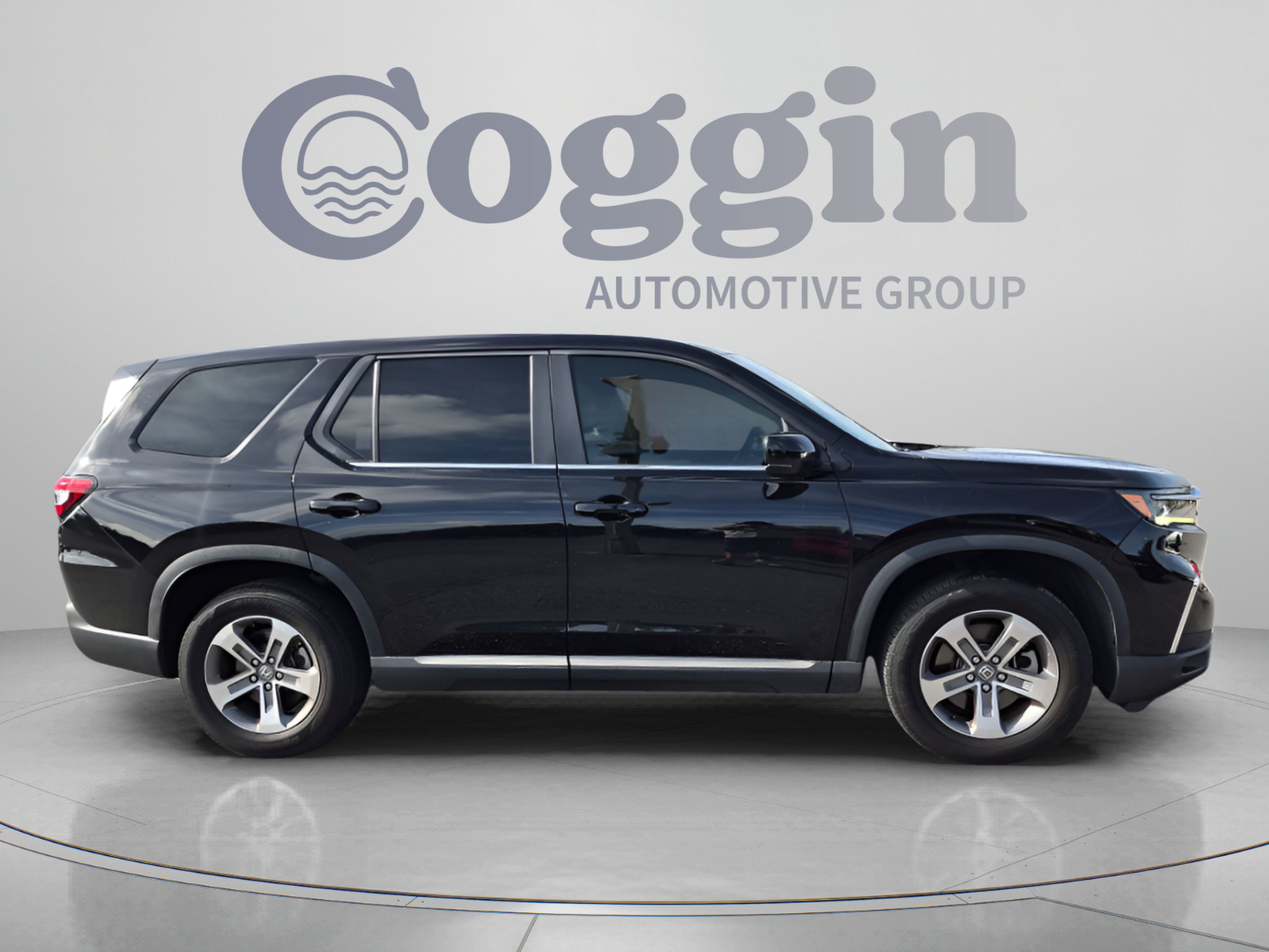 Used 2025 Honda Pilot EX-L image 7