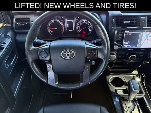 Used 2023 Toyota 4Runner TRD Off-Road Premium AWD/4WD image 13