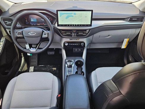 New 2025 Ford Escape SE image 14