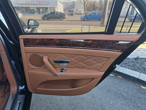 Used 2014 Bentley Flying Spur W12 AWD/4WD image 33