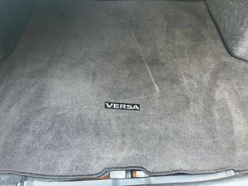 Used 2025 Nissan Versa SV FWD image 24