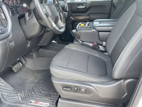 Used 2021 Chevrolet Silverado 1500 RST AWD/4WD image 9
