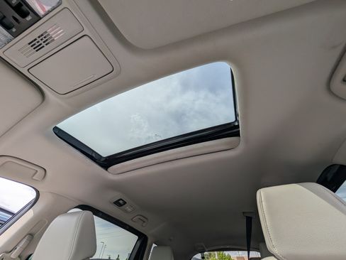 Used 2025 Honda Odyssey EX-L image 32