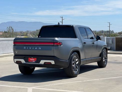 Used 2024 Rivian R1T Adventure Dual AWD/4WD image 31