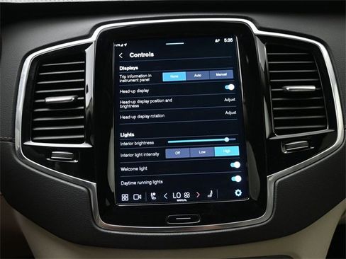 Used 2023 Volvo XC90 T8 Ultimate image 19