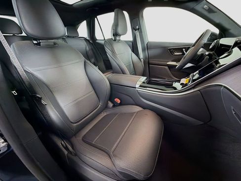 New 2026 Mercedes-Benz GLC 300 4MATIC image 31