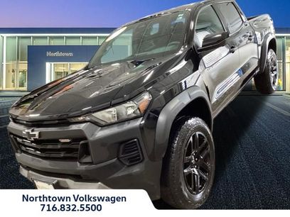 Used 2023 Chevrolet Colorado Trail Boss w/ Technology Package