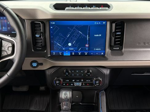 Used 2024 Ford Bronco Wildtrak AWD/4WD image 20