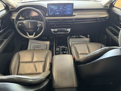 Used 2023 Lincoln Corsair FWD w/ Equipment Group 101A image 18