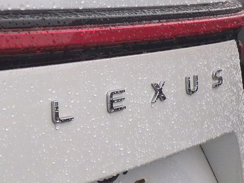 Used 2024 Lexus NX 350 AWD image 11