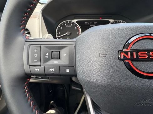 Used 2025 Nissan Rogue SV AWD/4WD image 13