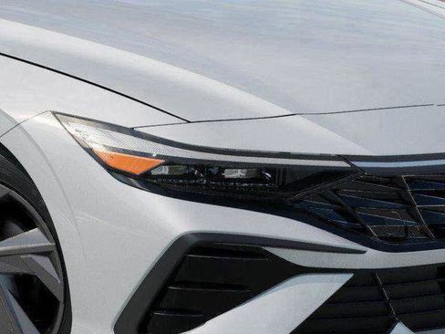 New 2026 Hyundai Elantra Sport image 17