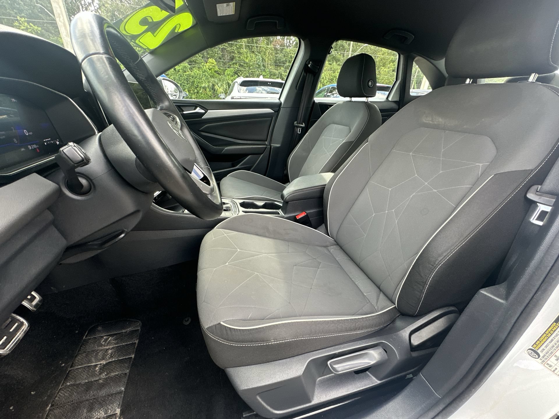 Used 2025 Volkswagen Jetta Sport FWD image 19