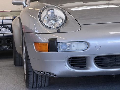 Used 1998 Porsche 911 Carrera 4S AWD/4WD image 9