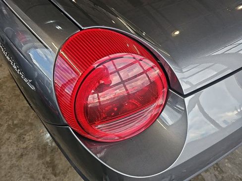 Used 2003 Ford Thunderbird image 24