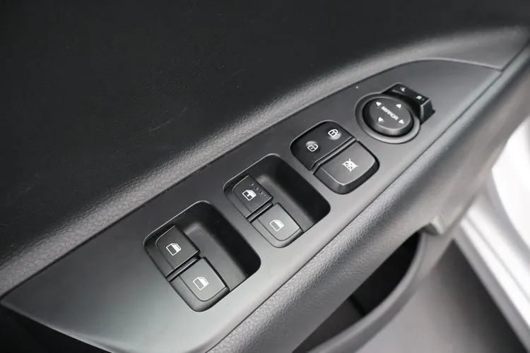 Used 2023 Kia Rio LX FWD image 20
