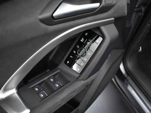 New 2026 Audi SQ5 Premium Plus AWD/4WD image 6