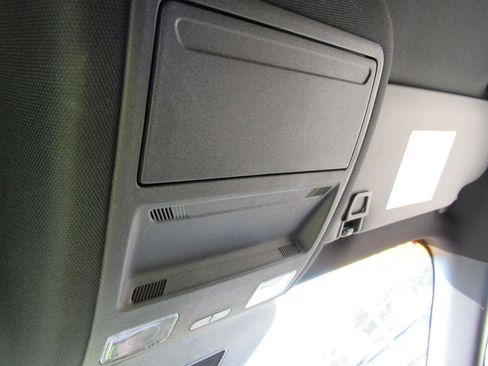 Used 2025 Ford Escape ST-Line FWD image 29