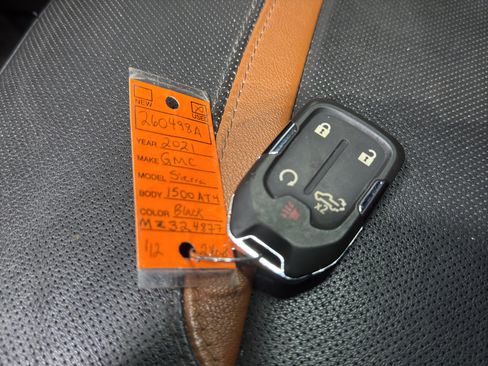 Certified 2021 GMC Sierra 1500 AT4 w/ AT4 Preferred Package image 47