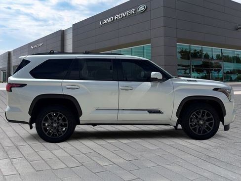 Used 2026 Toyota Sequoia Platinum AWD/4WD image 6