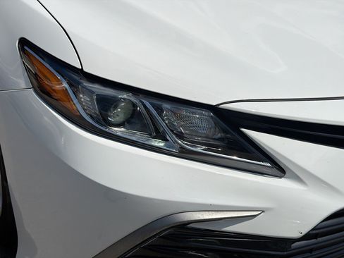 Used 2023 Toyota Camry LE FWD image 32