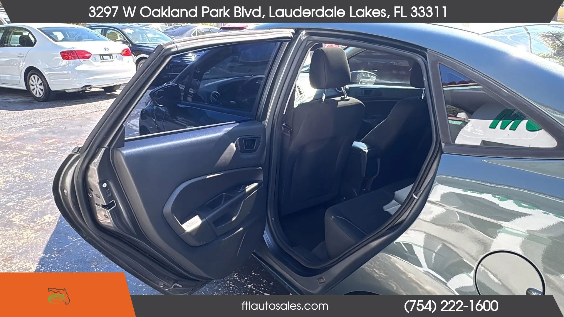 Used 2018 Ford Fiesta SE FWD image 25