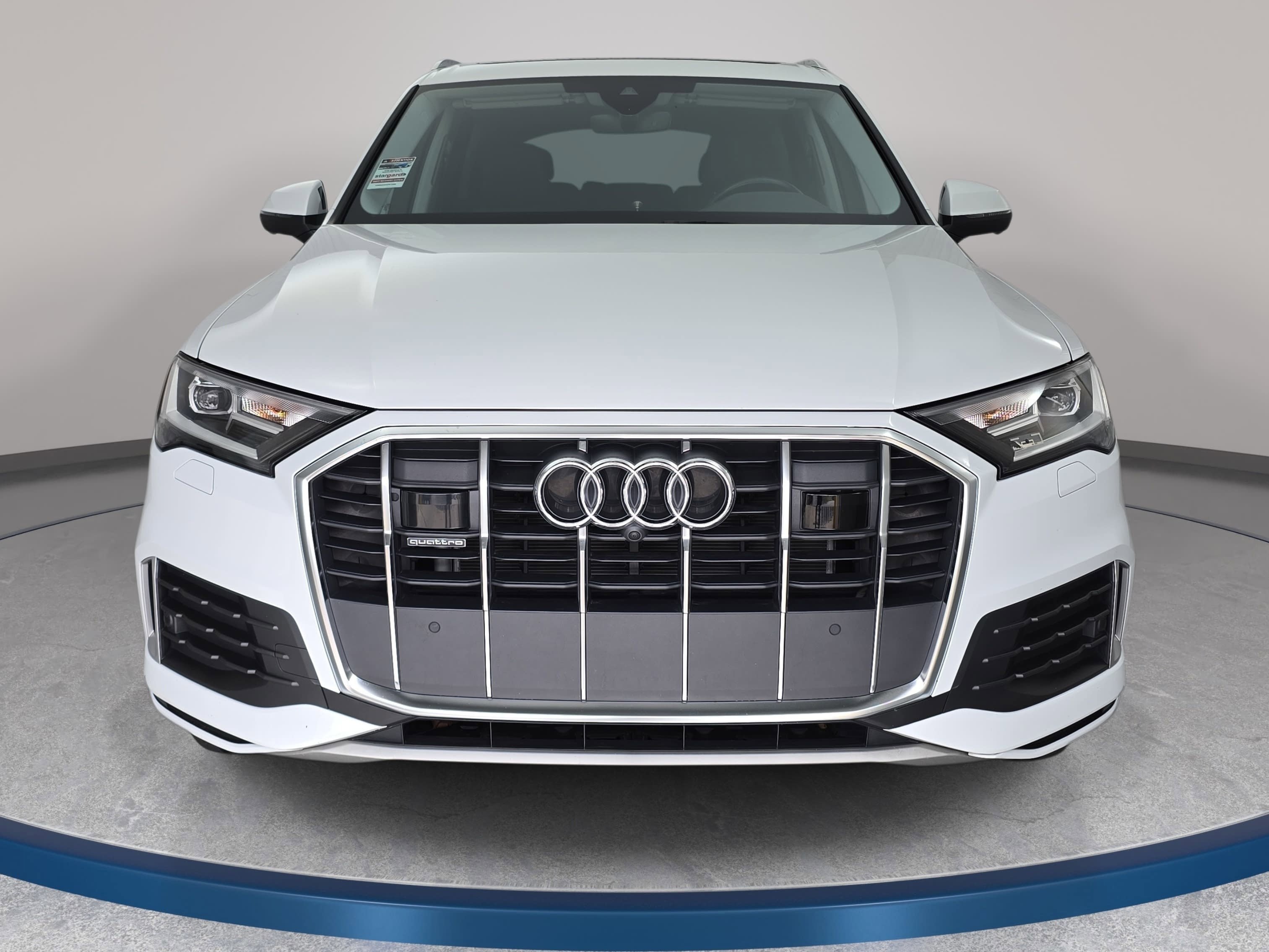 Used 2023 Audi Q7 2.0T Premium w/ Convenience Package AWD/4WD image 2