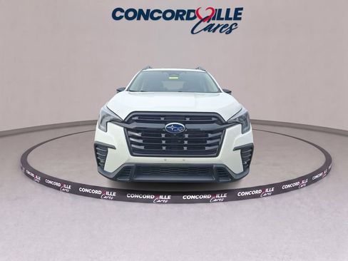 Certified 2023 Subaru Ascent Onyx Edition Limited AWD/4WD image 3