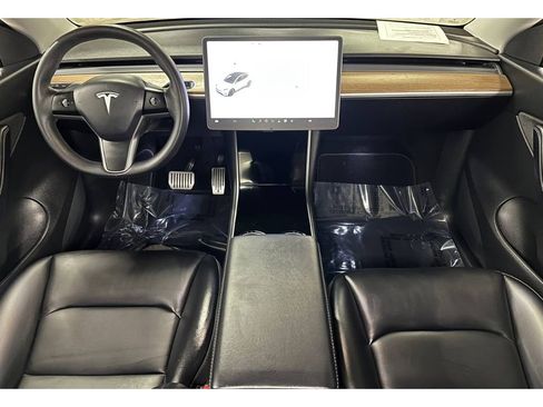 Used 2021 Tesla Model Y Long Range image 23