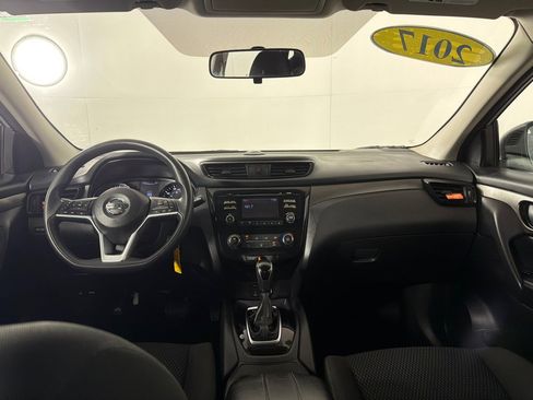 Used 2017 Nissan Rogue Sport S w/ S Appearance Package FWD image 25