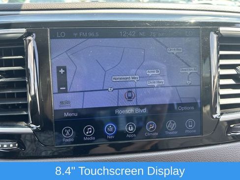 Used 2017 Chrysler Pacifica Touring-L Plus FWD image 13