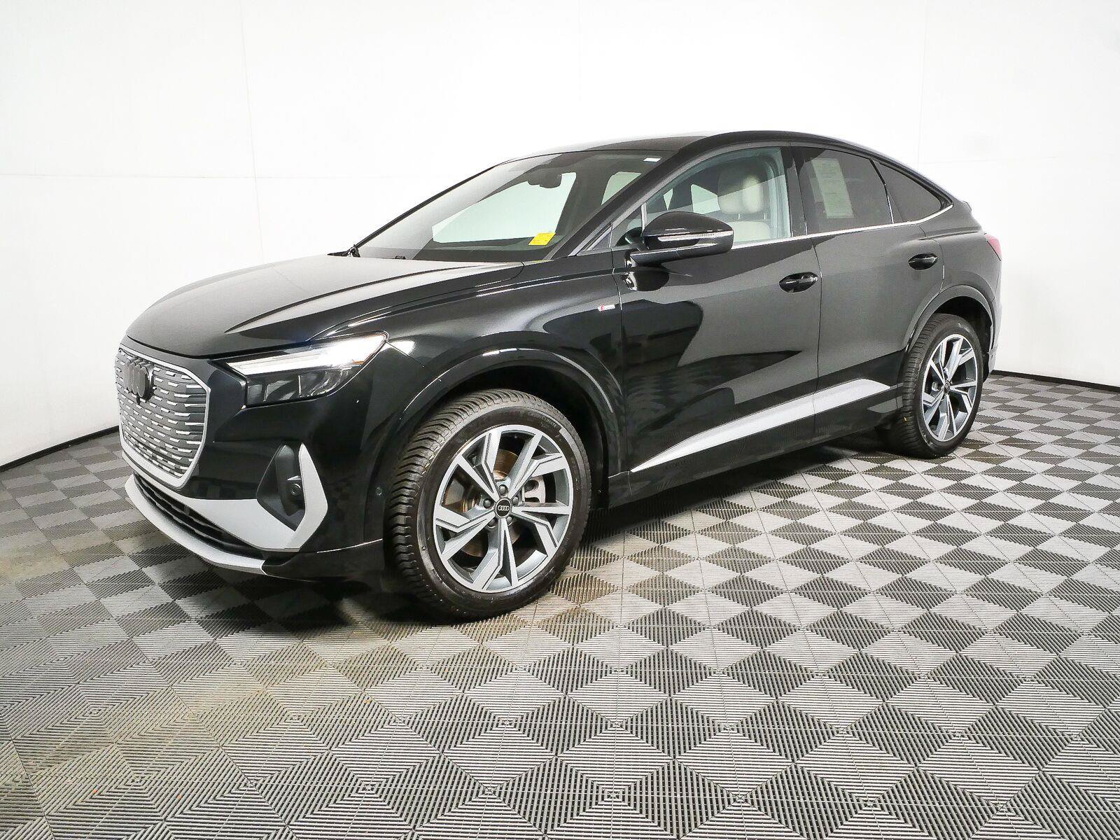 Used 2023 Audi Q4 e-tron Premium Plus w/ Premium Plus AWD/4WD image 28