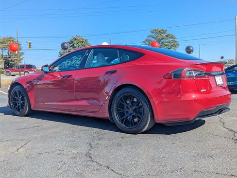 Used 2021 Tesla Model S Plaid image 3