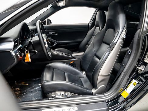 Used 2014 Porsche 911 Carrera 4S image 5