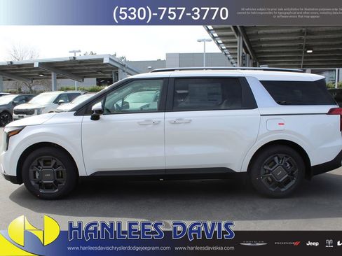 New 2026 Kia Carnival EX image 2