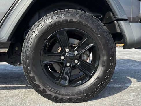 Used 2020 Jeep Wrangler Unlimited Sport image 29