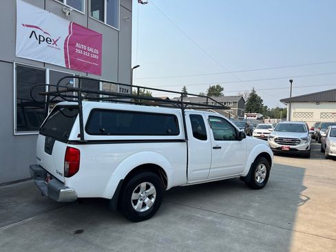 Used 2012 Nissan Frontier SV AWD/4WD image 8