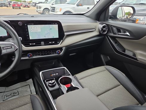 Used 2026 Chevrolet Equinox LT w/ Convenience Package II AWD/4WD image 28