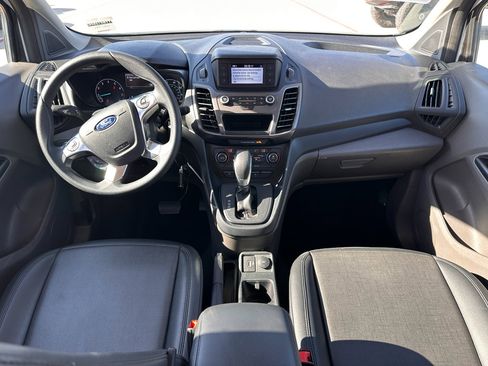 Used 2022 Ford Transit Connect XL image 2