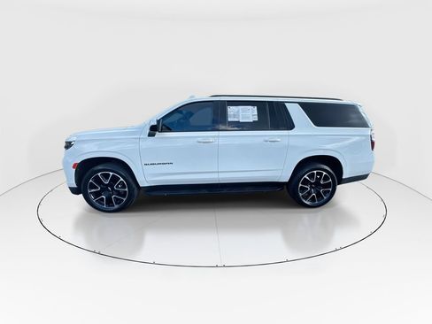 Used 2023 Chevrolet Suburban RST AWD/4WD image 5