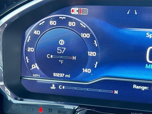 Used 2024 Chevrolet Silverado 1500 High Country image 12