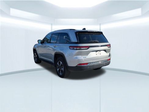 Used 2024 Jeep Grand Cherokee Limited 4xe image 5