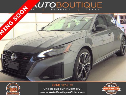 Used 2023 Nissan Altima 2.5 SR FWD image 1